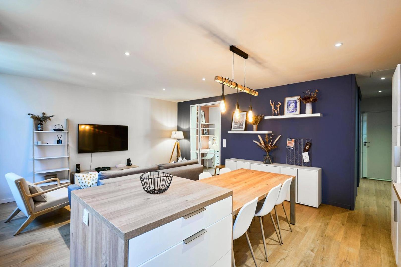 Apartment With Parking In The Heart Of Old Lila Exterior foto