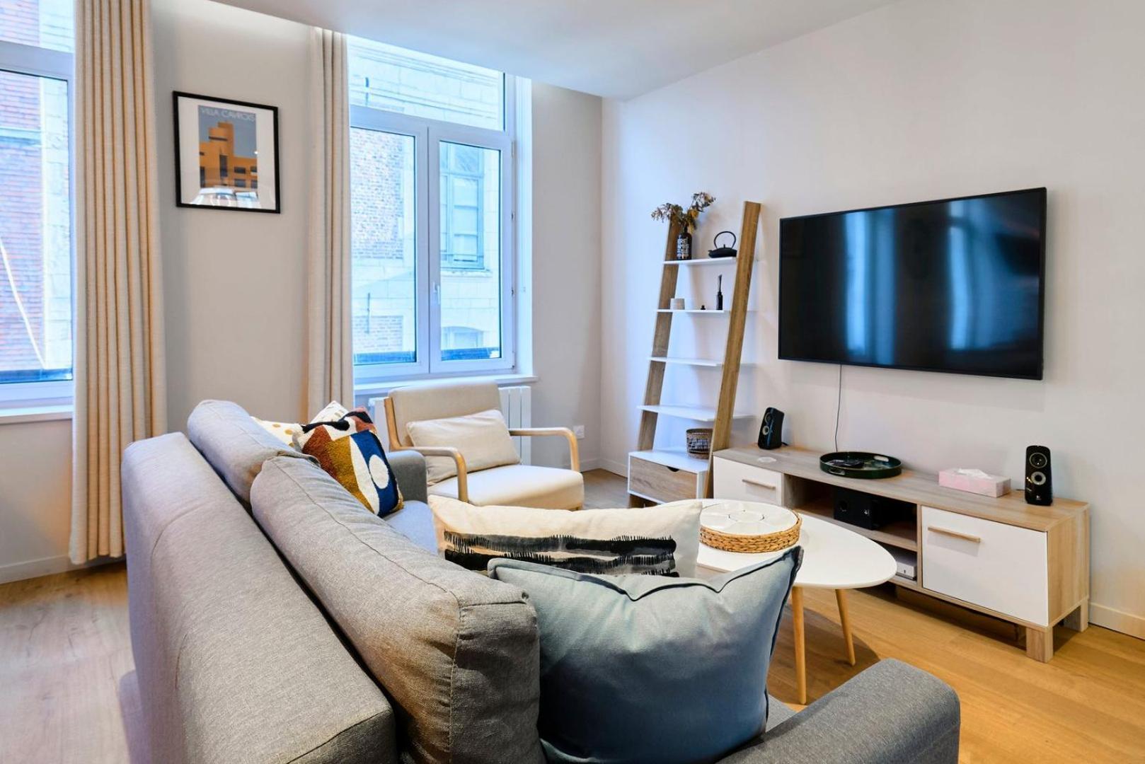 Apartment With Parking In The Heart Of Old Lila Exterior foto